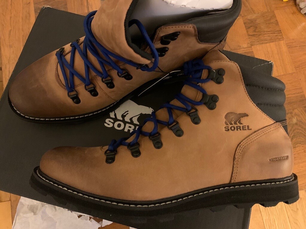 sorel walking boots uk